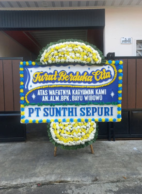 Papan Bunga Duka di Cicadas