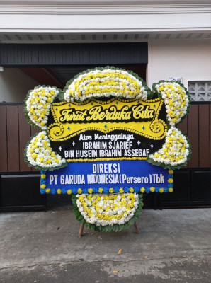 Papan Bunga Duka di Cicadas
